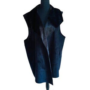 Catherines Plus Size 4X 30/32W Womens Black Faux Fur Sleeveless Suede Vest City